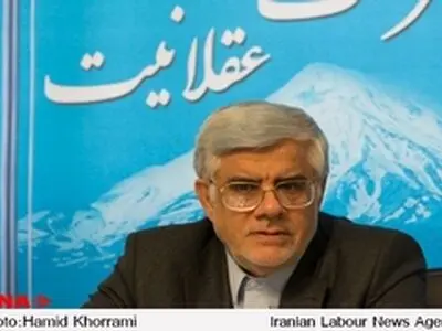 وظیفه دانشجویان در صیانت از قانون اساسی حائز اهمیت است