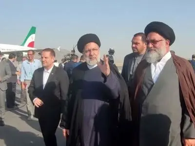 رئیس جمهور وارد یاسوج شد