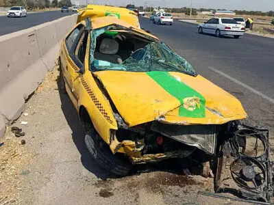 یک کشته و 2 مصدوم در حادثه واژگونی تاکسی در محور تاکستان-قزوین