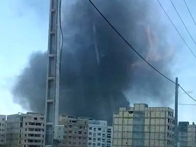 مهار حریق تریلی حامل سوخت در گمرک زاهدان ؛ حادثه خسارت زیرساختی نداشت