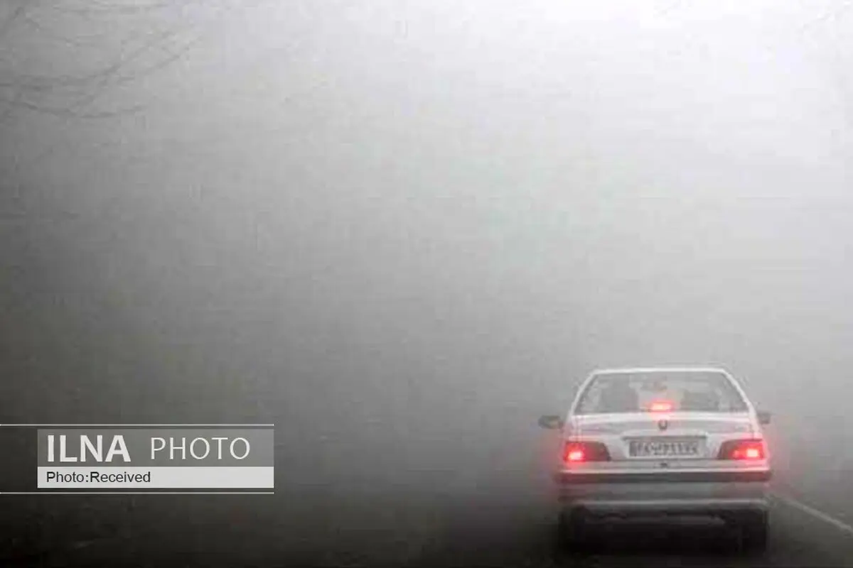 بارش برف، مه‌گرفتگی و مسدودی محورهای شریانی در کشور