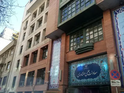 حمایت از دانشجویان دکتری برای کاهش مهاجرت