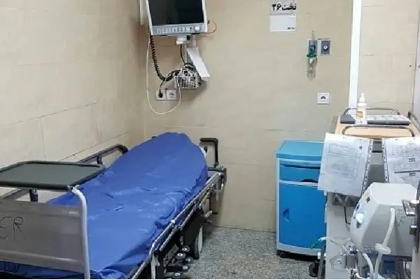 کارگران و بازنشستگان پلدختر از کمبود پزشک متخصص در مرکز درمانی تامین اجتماعی رنج می‌برند 