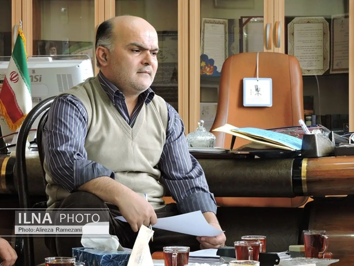 در امیرآباد شهرستان بوکان بازار بزرگ خرید دایر می‌شود