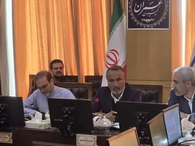 بررسی محورهای افزایش سرمایه بانک مسکن و تأمین مالی زیرساخت‌ها با حضور وزیر اقتصاد