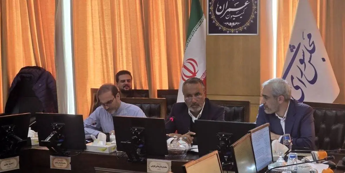 بررسی محورهای افزایش سرمایه بانک مسکن و تأمین مالی زیرساخت‌ها با حضور وزیر اقتصاد