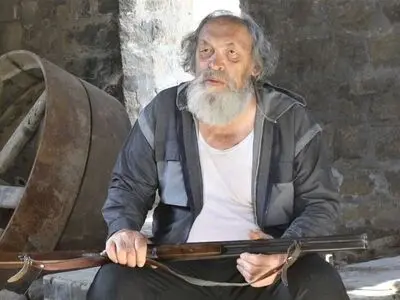 «مراسم تدفین کلاغ‌ها» در هنروتجربه به نمایش درمی‌آید