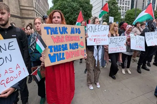 پول جنگ علیه ایرانی‌ها و فلسطینیان از مالیات ما داده می‌شود