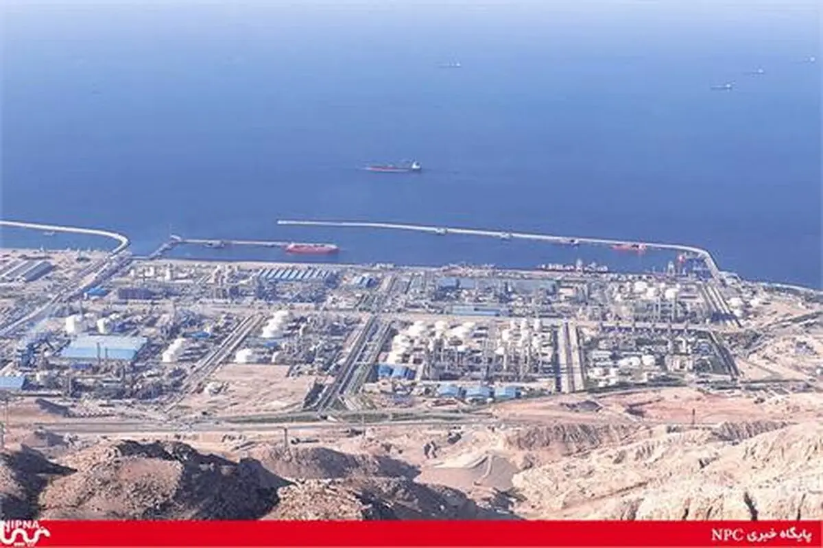 صنعت پتروشیمی ایران در حال عبور از عربستان است