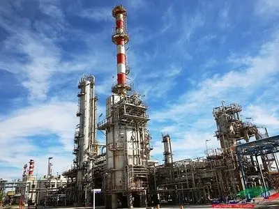 آیین‌نامه ایجاد تاسیسات پالایشگاهی با سرمایه‌گذاری مردمی در دولت بررسی شد