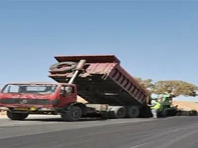 ۱۱ کیلومتر از راه‌های گیلانغرب روکش آسفالت شد