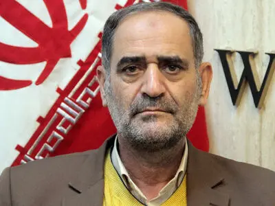 افزایش قیمت ارز تولیدکنندگان را به زانو درآورده است/ عدم رای به استیضاح نشان‌دهنده مهر تایید مجلس بر عملکرد اقتصادی دولت است
