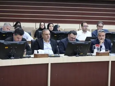 درخواست کمک از منابع ملی محیط زیست برای بازسازی تصفیه‌خانه‌های قدیمی / شهرک فناوری هشتگرد نباید قربانی بروکراسی شود