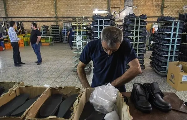 احیای کارخانه کفش گیلان به کمک صندوق بازنشستگی کشوری