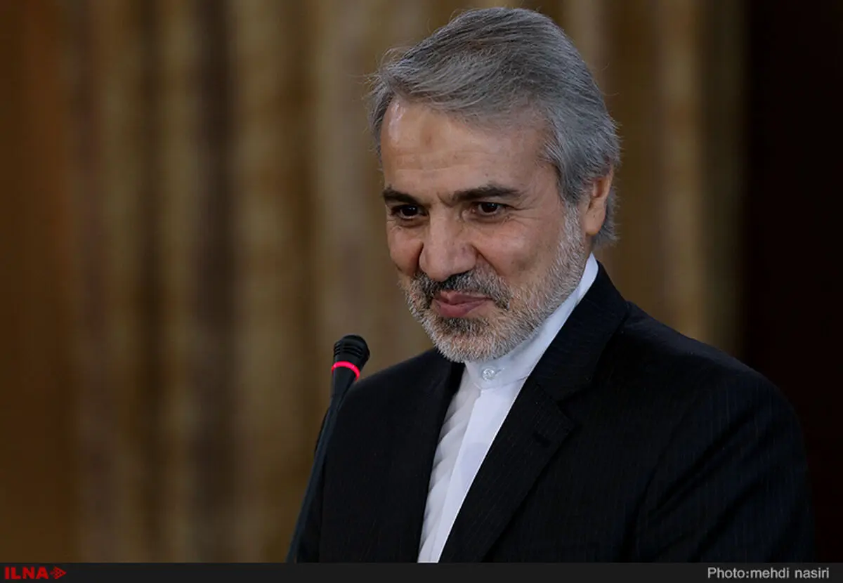 دولت خود را مقید به افزایش حقوق کارگران بر مبنای نرخ تورم می‌داند/ پیش‌بینی افزایش ۱۰ درصدی حقوق‌‌ها در سال آینده