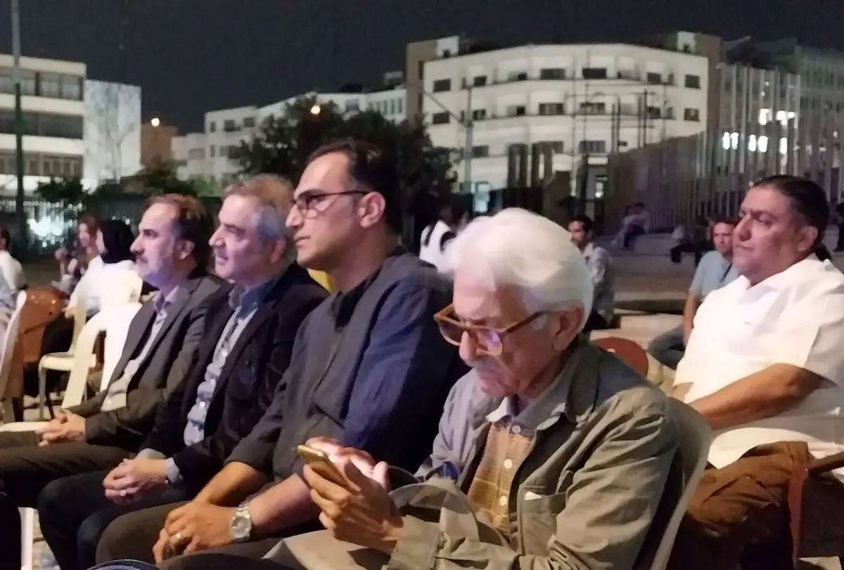 معاون امور هنری وزیر فرهنگ از آثار بخش میدانی جشنواره «روایت علوی» دیدن کرد