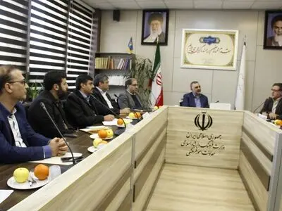 توجه به صادرات محصولات فرهنگی ضرورت دارد