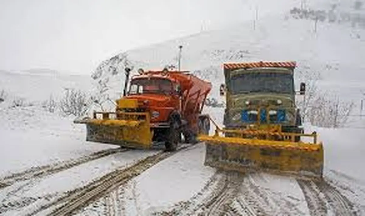 بیش از ۱۰۰۰ کیلومتر از محورهای مواصلاتی چهارمحال و بختیاری برف روبی شد