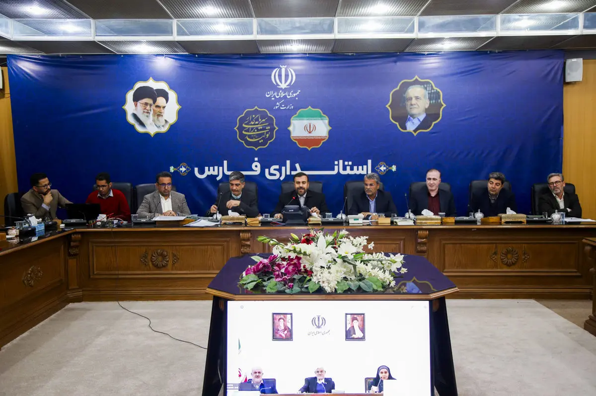 رتبه اول فارس در نهضت ملی مسکن و طرح جوانی جمعیت