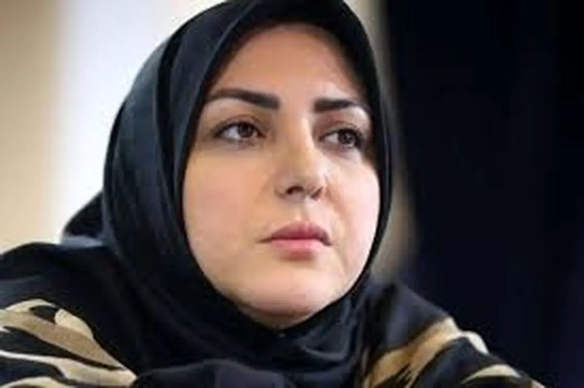انتقاد المیرا شریفی‌مقدم از مجری شبکه افق+ فیلم