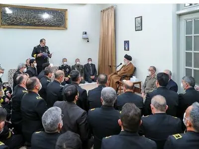 Supreme Leader terms Army Navy as Iran's great capacity