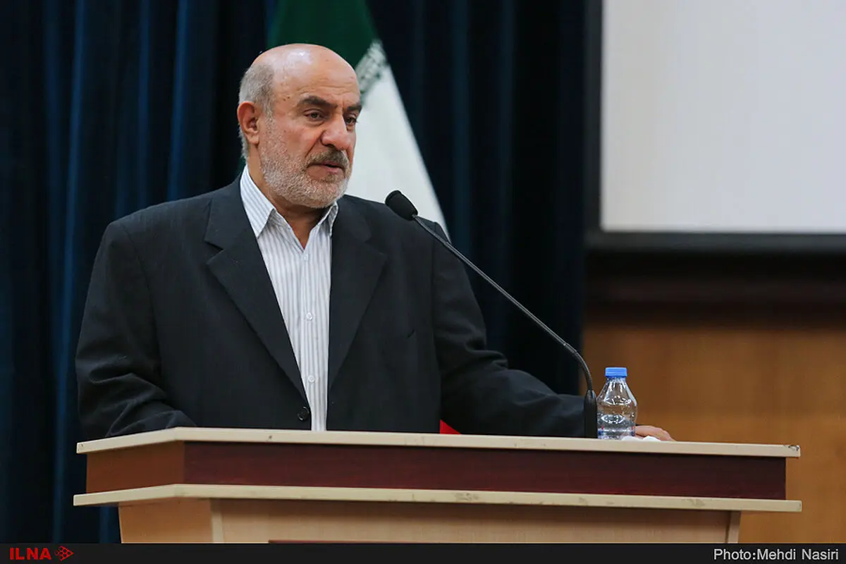 به جوانان این سرزمین، تهمت عامل بیگانه نزنیم/ باید رفتارهای اعتراض مدنی را به مردم آموزش دهیم