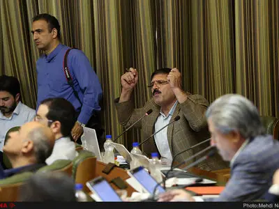 جدیدی خطاب به پولادگر: شما و وزیر ورزش را در محاکم قضایی می‌بینم!