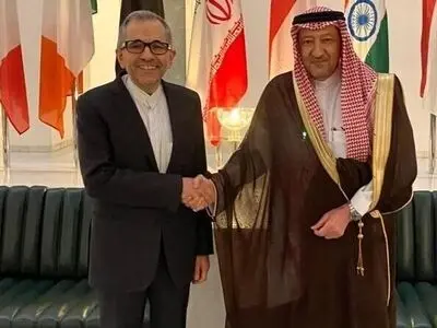 نائب وزير الخارجية الايراني يلتقي نظيره السعودي في الرياض