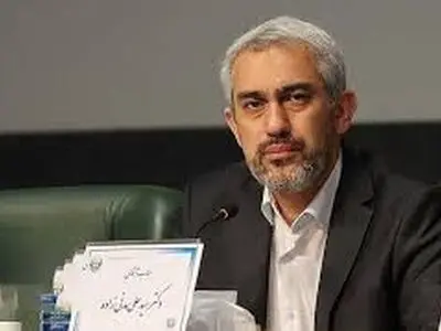 توضیح وزیر پیشنهادیِ اقتصاد دربارۀ تابعیت فرزندش