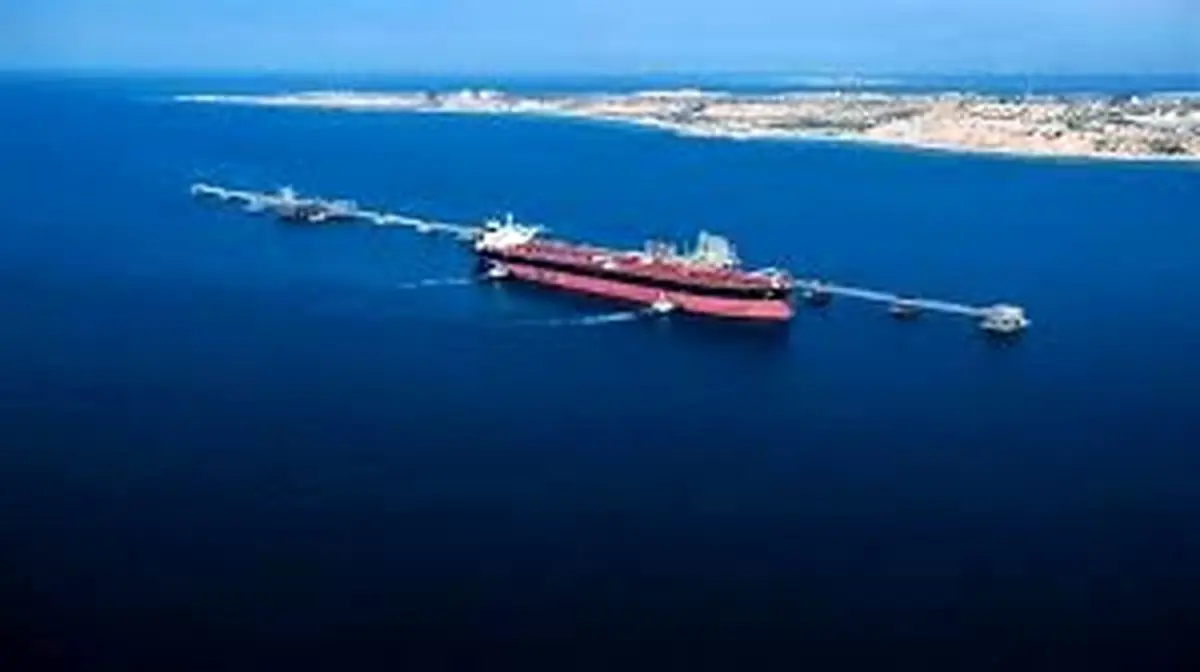 کاهش ۱۳ درصدی قیمت نفت ایران در سال ۲۰۲۵