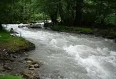 حریم رودخانه گنجنامه آزاد سازی شود