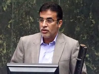 دولت اعتماد از دست رفته بازنشستگان را ترمیم کند