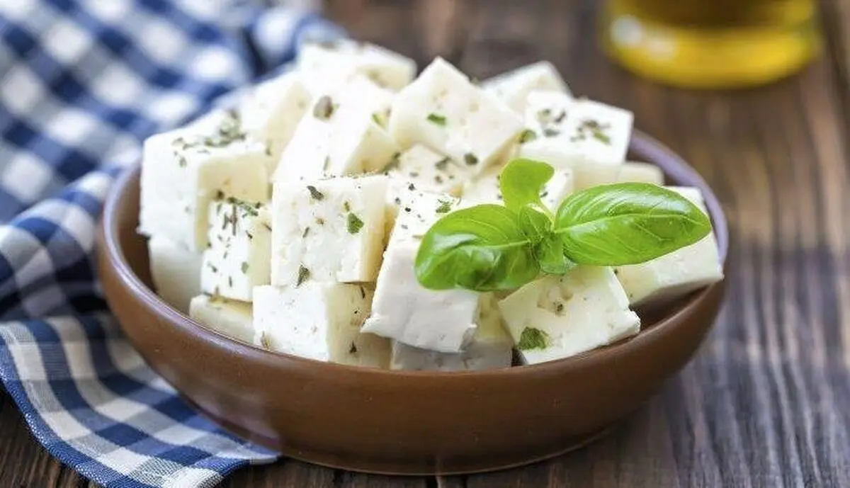 طرز تهیه پنیر لیقوان در خانه