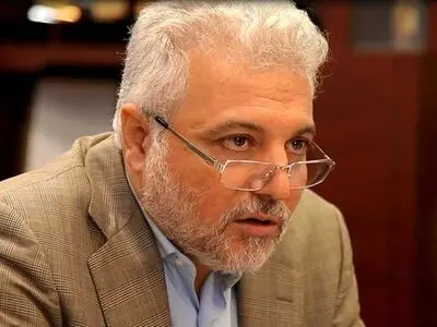 Official: Companies stop working with Iran because of US maximum pressure