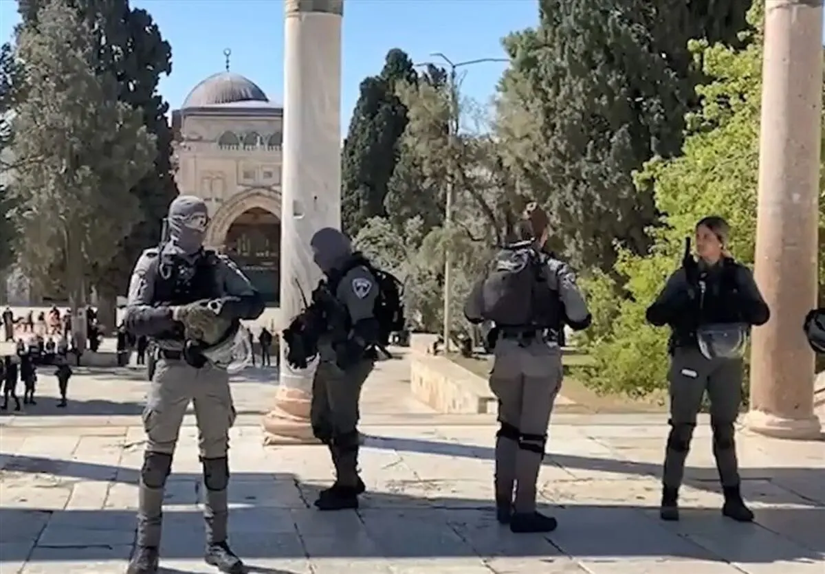 Israeli Moves at Al-Aqsa Could Drag Region into Religious War