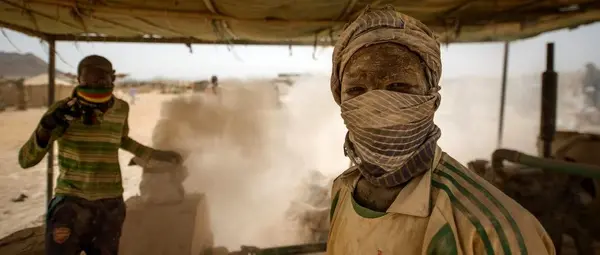 کارگران معادن طلا؛ قربانیِ جنگ داخلی سودان/ شکنجه، استثمار و مفقود شدن در انتظار کارگران است