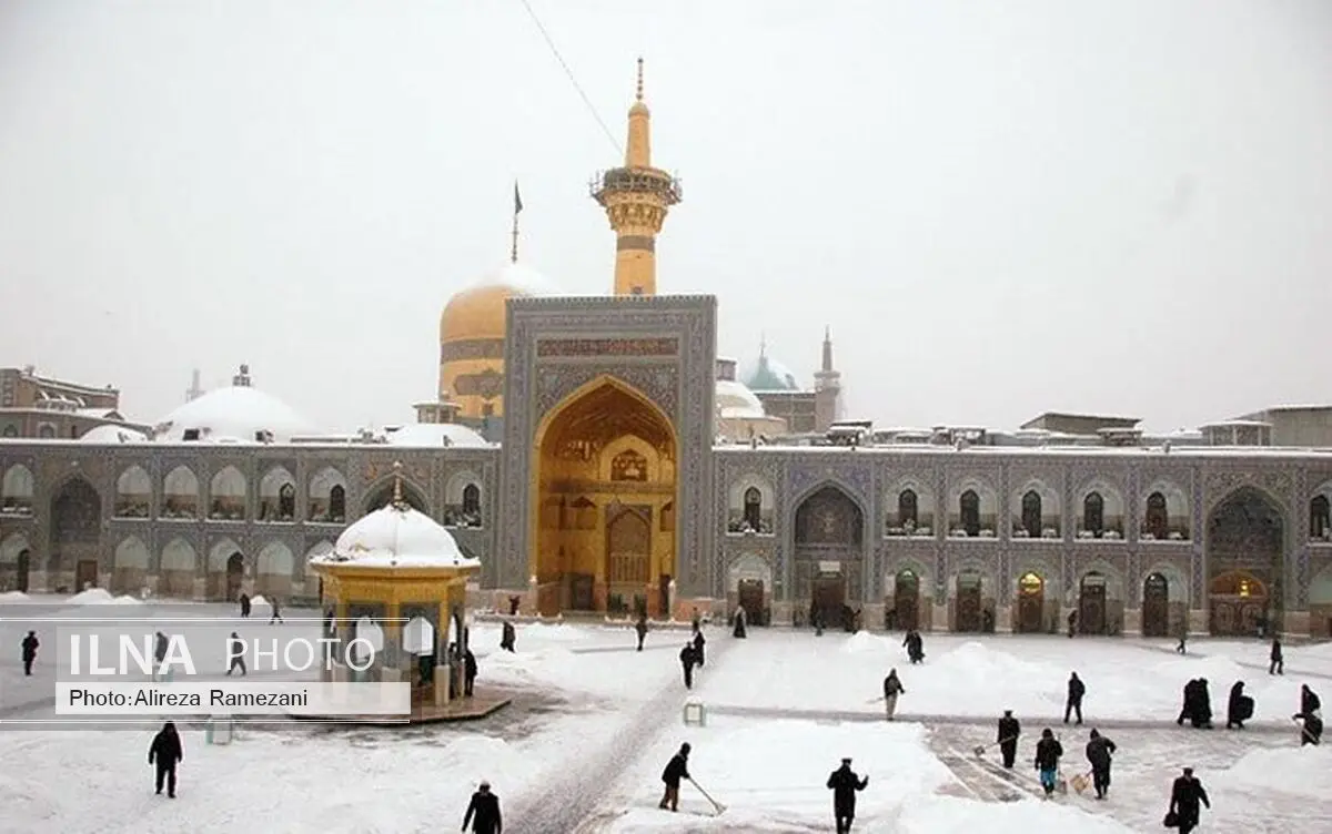 خراسان رضوی یکپارچه سفیدپوش شد/ تردد در جاده های استان با زنجیر چرخ