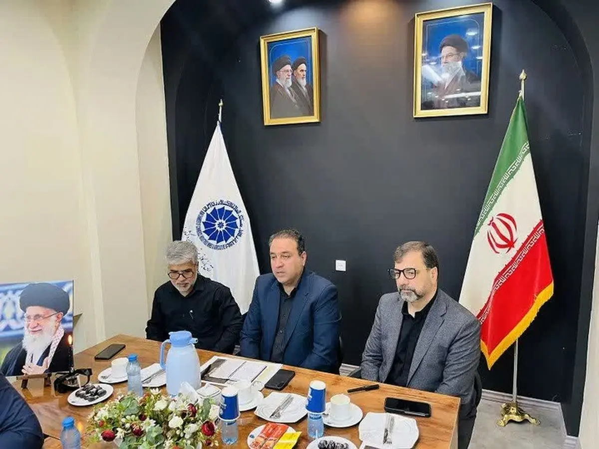 ۱۶ مجتمع خدماتی و پذیرایی نیشابور میزبان مسافران و سوگواران تشییع رهبر شهید انقلاب