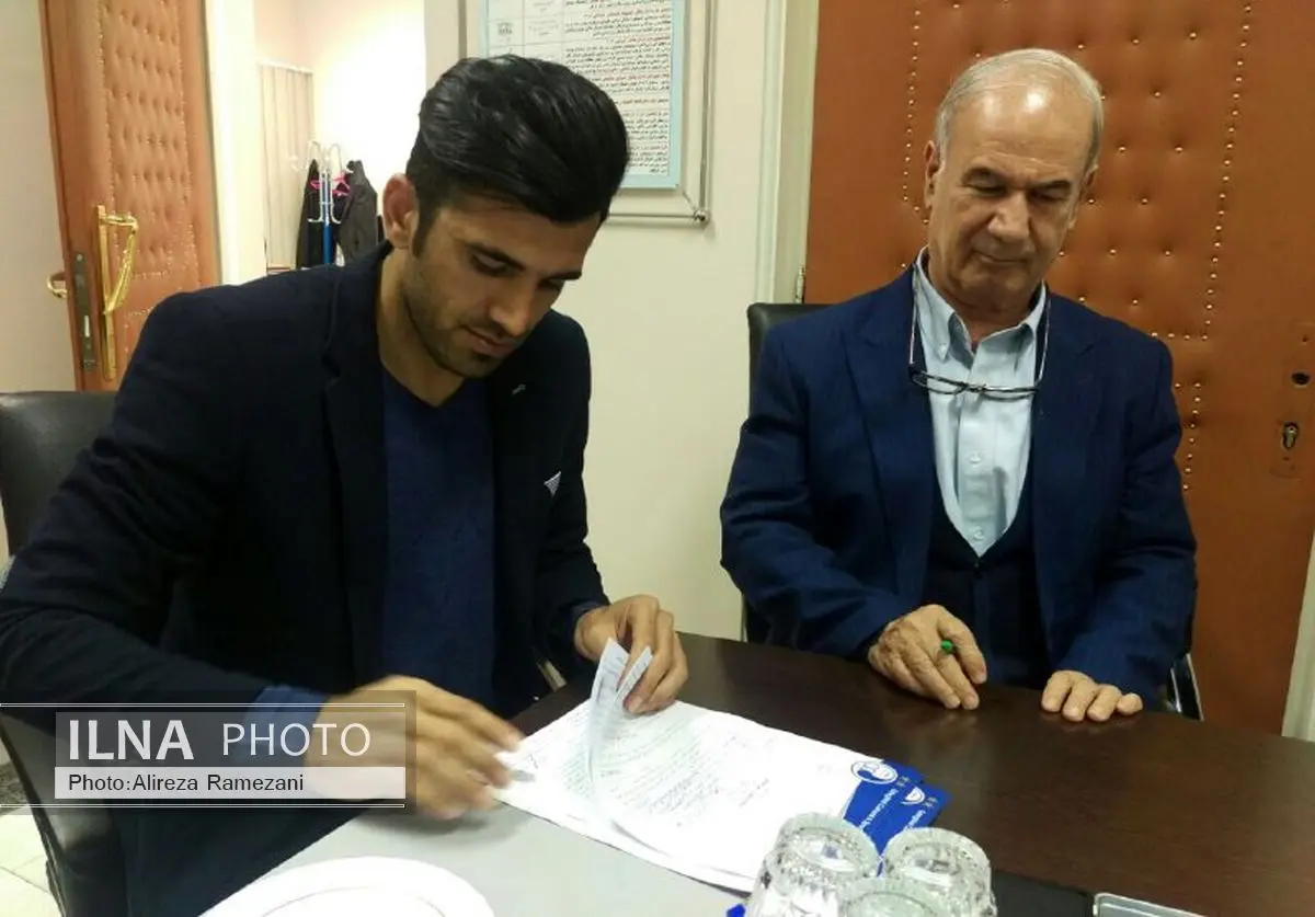مهدی مومنی به استقلال پیوست