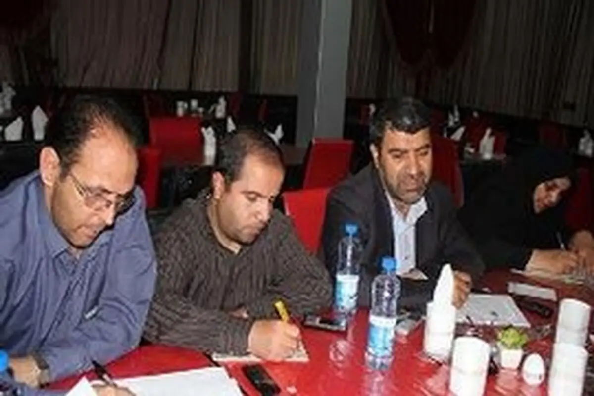 اشتغال جوانان در دستور کار مجمع نمایندگان / نرخ واقعی بیکاری در لرستان ۵۰ درصد است!!