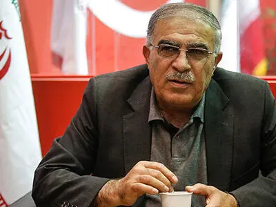 روشن: چرا اعضای هیات مدیره استقلال خجالت نمی‌کشند؟
