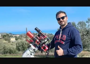 تصویری موزاییکی از شگفتی‌های کیهان با عکاسی از بالکن!