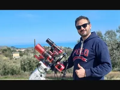 تصویری موزاییکی از شگفتی‌های کیهان با عکاسی از بالکن!