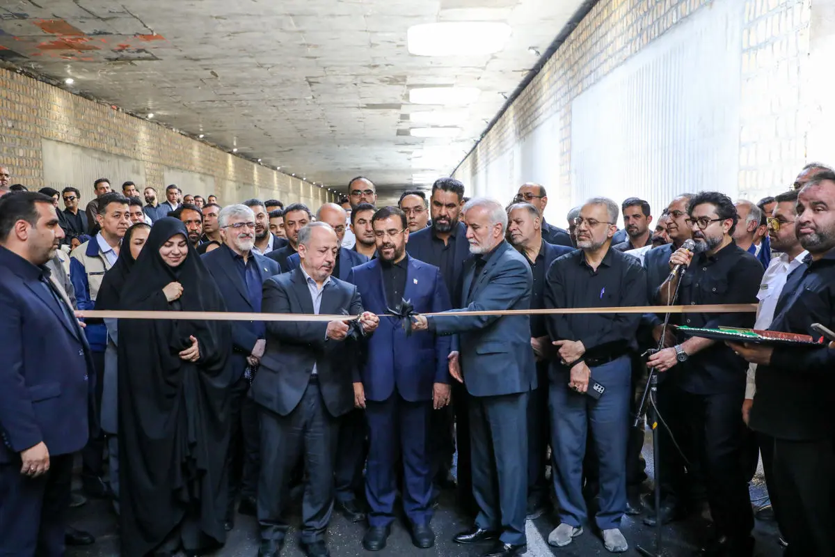 معاون وزیر کشور: شیراز از شاخص‌ترین شهرهای کشور در حوزه توسعه شهری است/ زیرگذر شهید فریدون عباسی بخشی از پازل توسعه گردشگری شیراز است