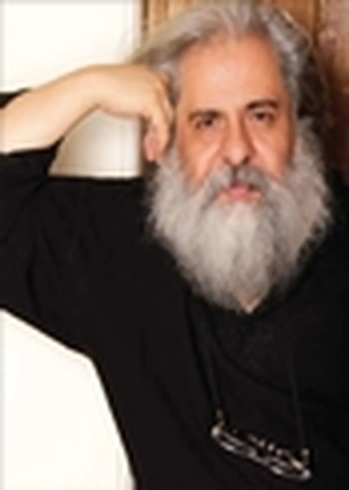 محمد رحمانیان «مجلس ضربت زدن» را به بهرام بیضایی تقدیم کرد