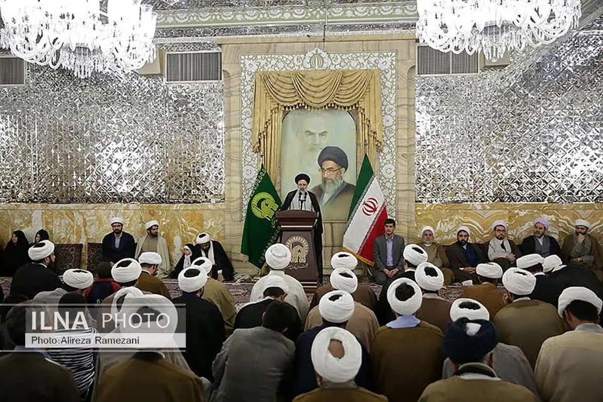 وحدت، راهبرد اساسی امت مسلمان است