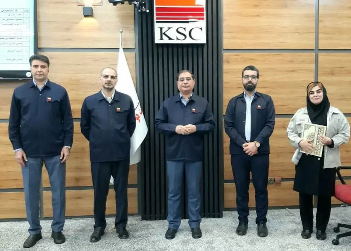 تقدیر از نفرات برتر HSE در شرکت فولاد خوزستان