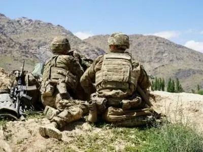 جندی أفغانی یقتل عسکریین أمیرکیین اثنین فی شرق أفغانستان