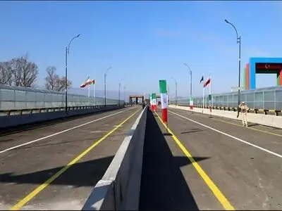 آذربایجان به ایرانی‌ها ویزای مدت‌دار نمی‌دهد/ تشریح اهمیت اقتصادی سفر پزشکیان به باکو