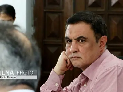 تماس‌های انجام شده از جانب رئیسی به منزله تشکیل «کابینه فراجناحی» نبود/ کابینه فراجناحی از اساس اشتباه است/اصولگرایان دست رئیس‌جمهور منتخب را در تشکیل کابینه باز بگذارند